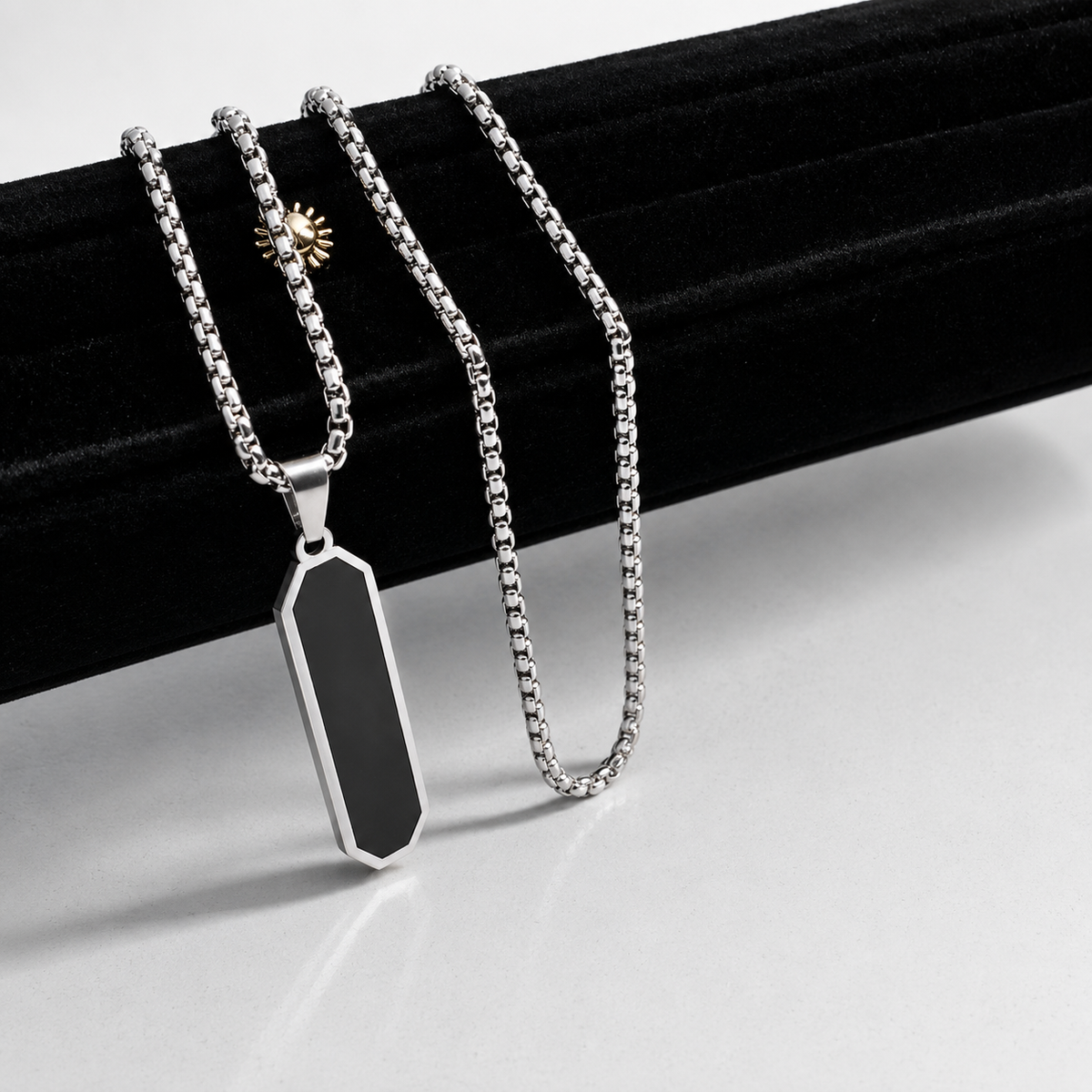 Vertical Bar Pendant
