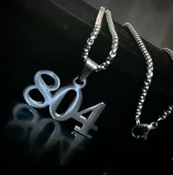 Silver 804 Pendant Necklace For Men - Image 2