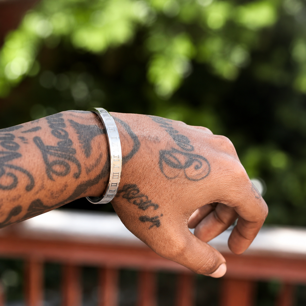 Roman Numerals Kara Bracelet