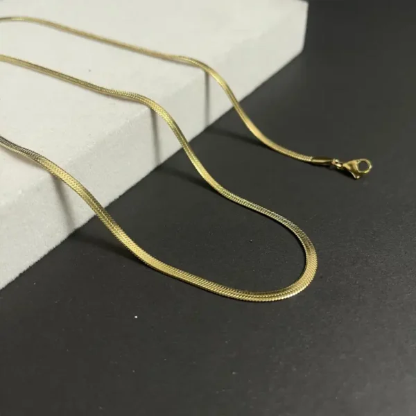 MartOx 3mm Gold Flat Snake Neck Chain - Image 2