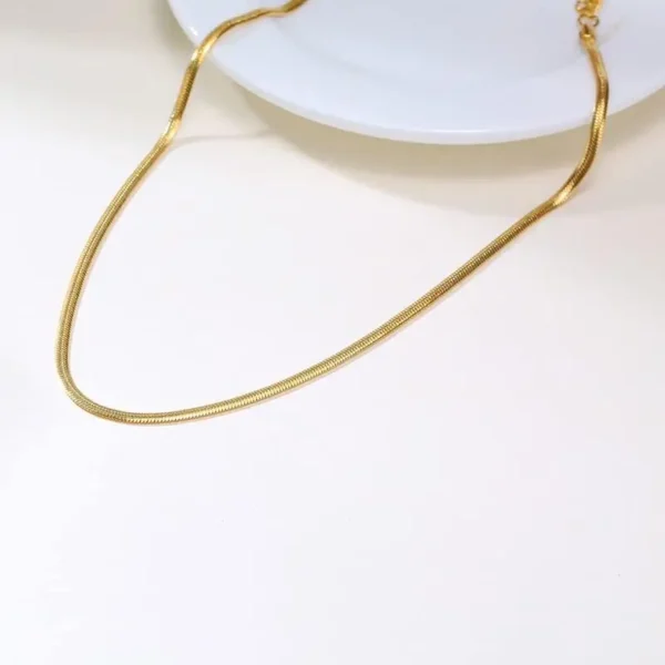 MartOx 3mm Gold Flat Snake Neck Chain - Image 4