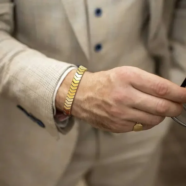 6mm Golden Arrow Bracelet For Men/Women - Image 2