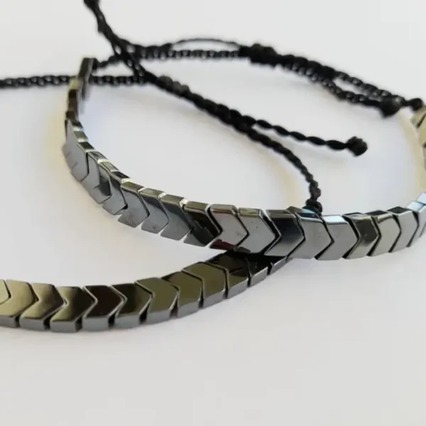 6mm Gold Arrow Bracelet 0001